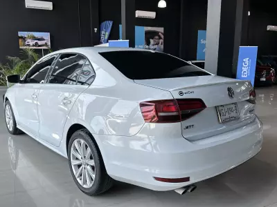 Volkswagen Jetta 2016