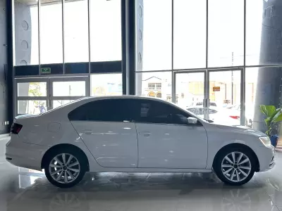 Volkswagen Jetta 2016