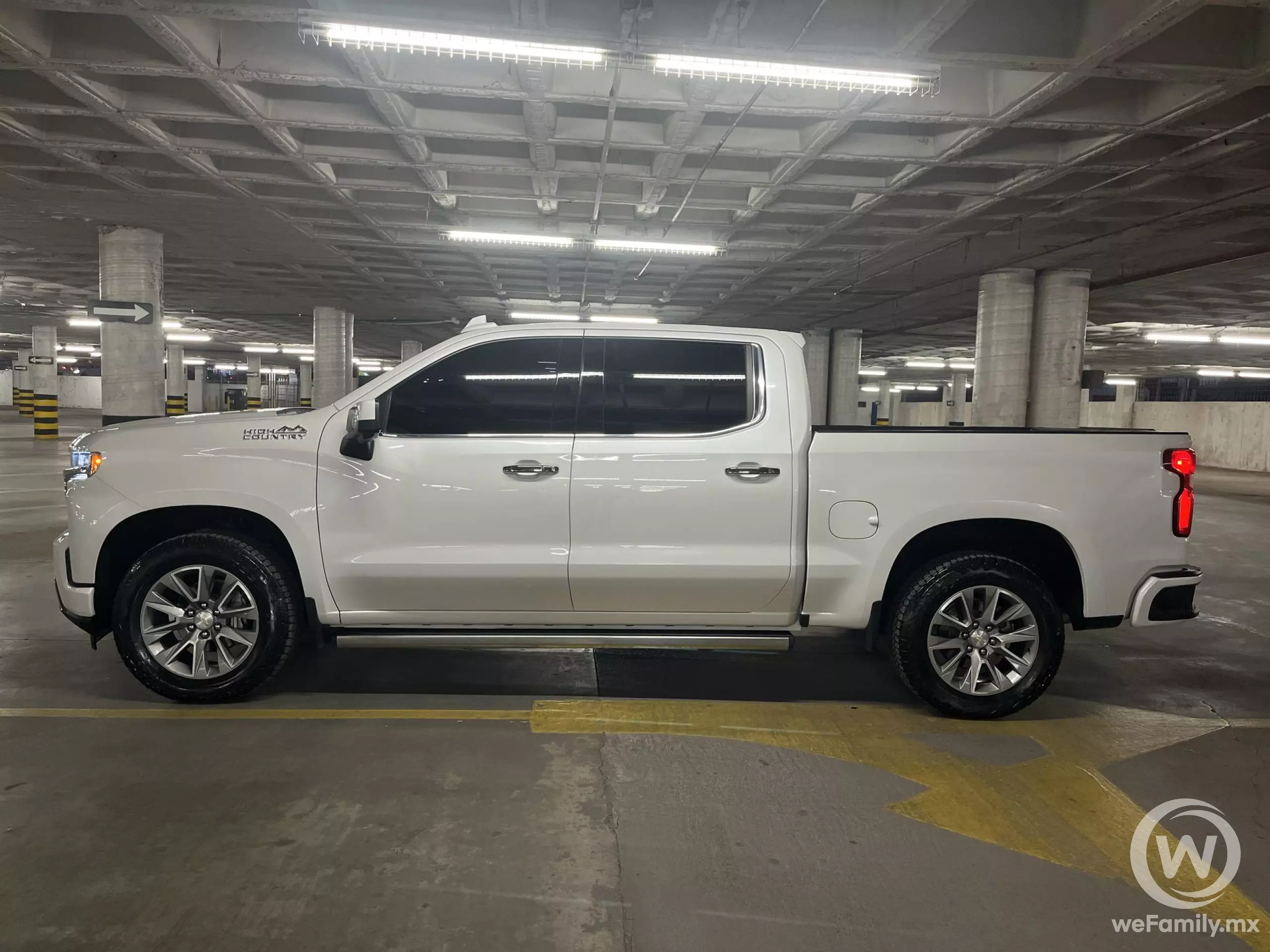 Chevrolet Cheyenne Pick-Up