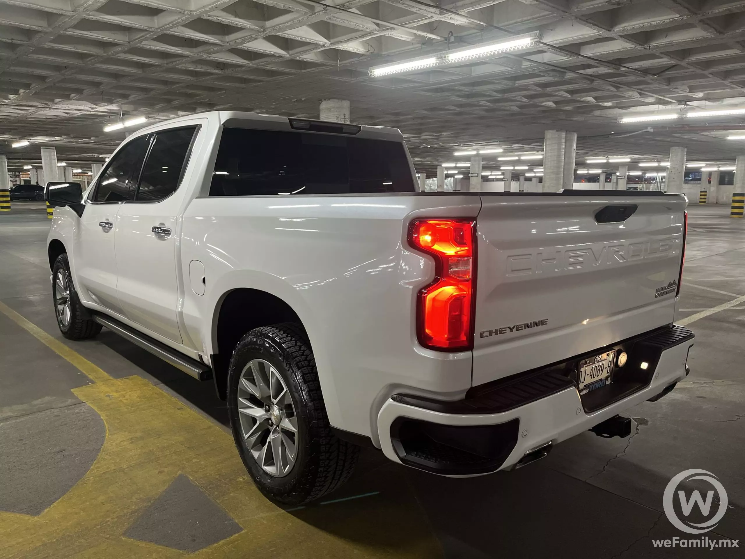 Chevrolet Cheyenne Pick-Up