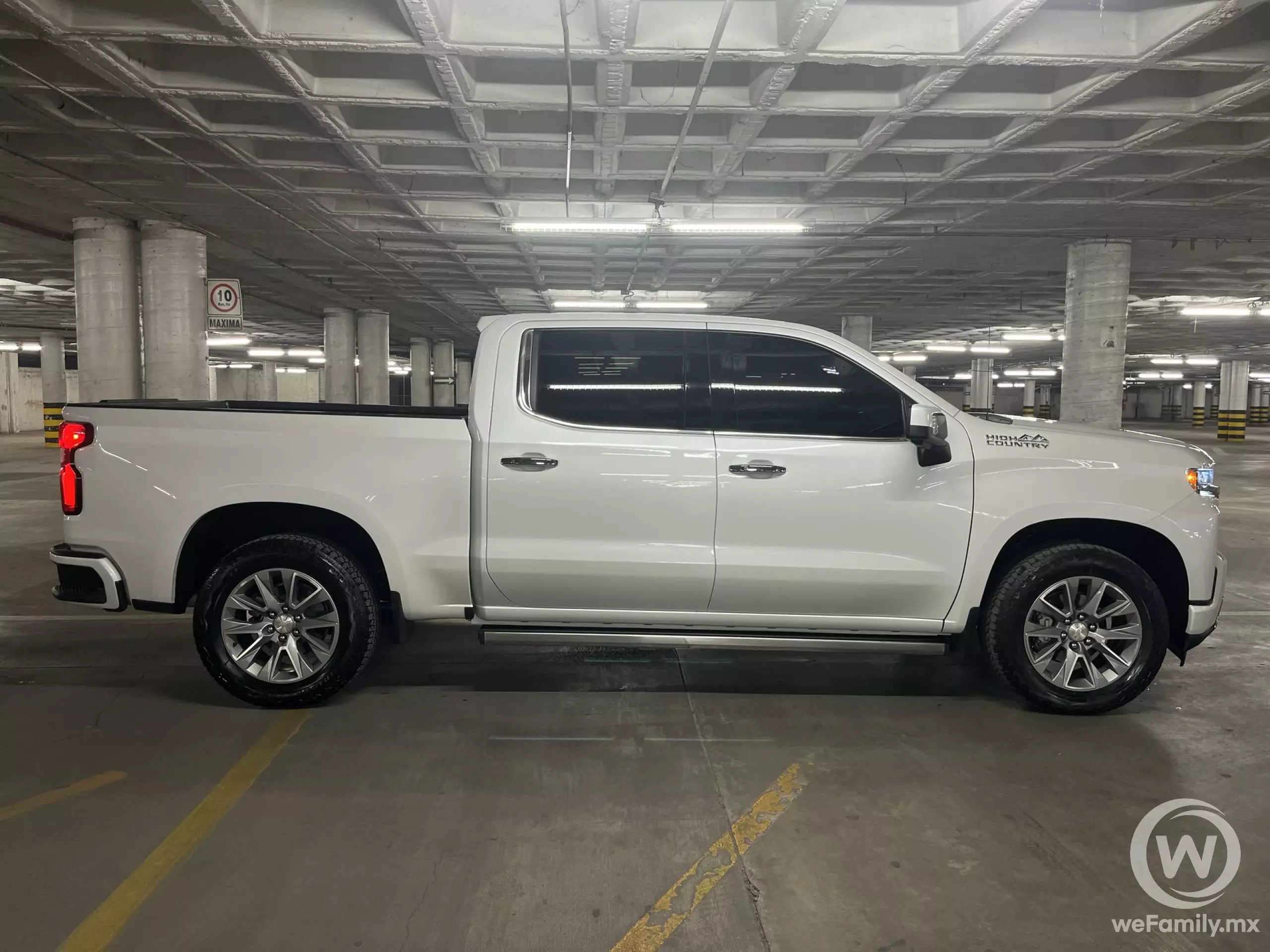 Chevrolet Cheyenne Pick-Up