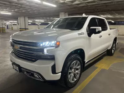 Chevrolet Cheyenne Pick-Up 2021