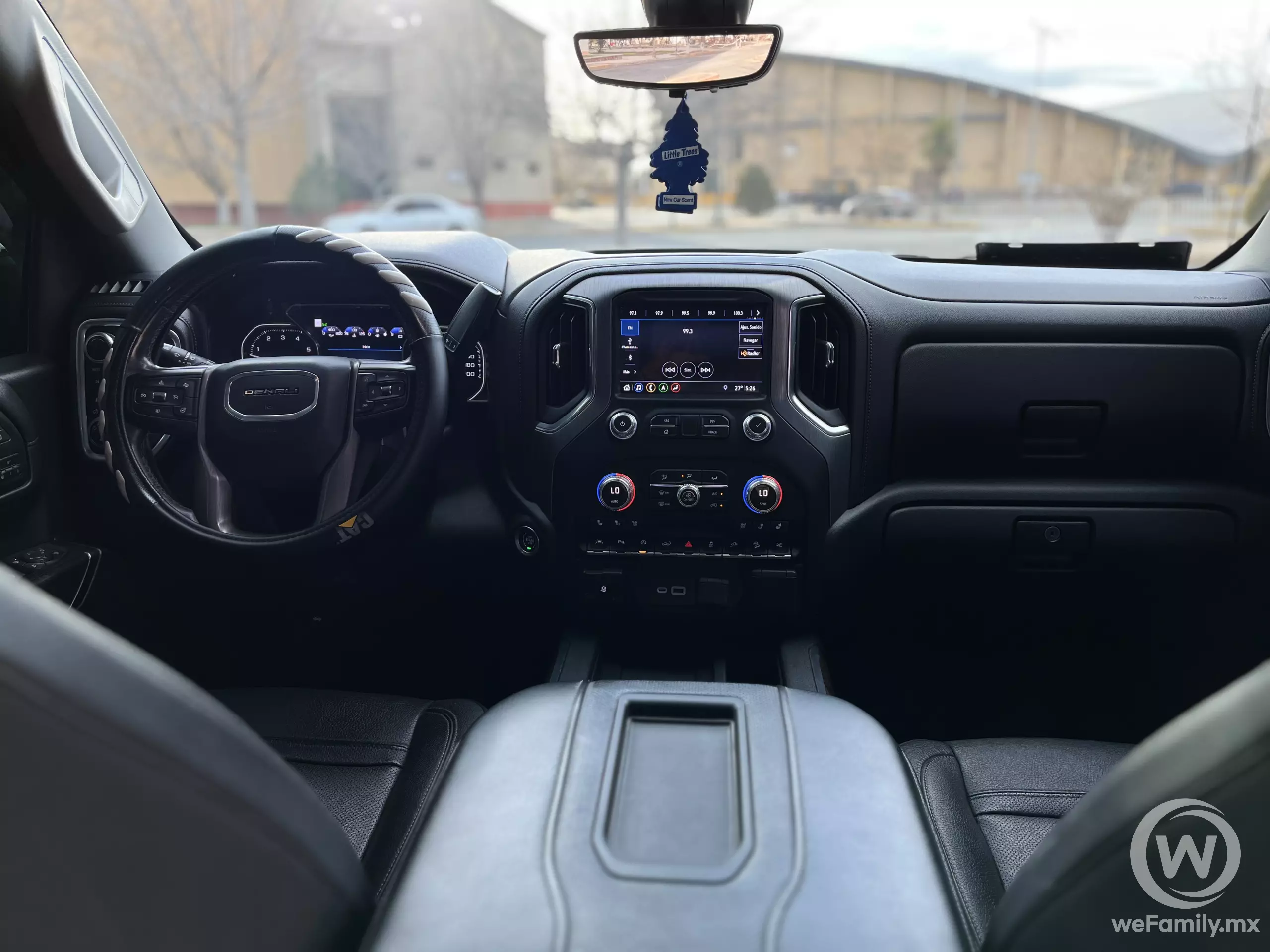 GMC Sierra Pick-Up