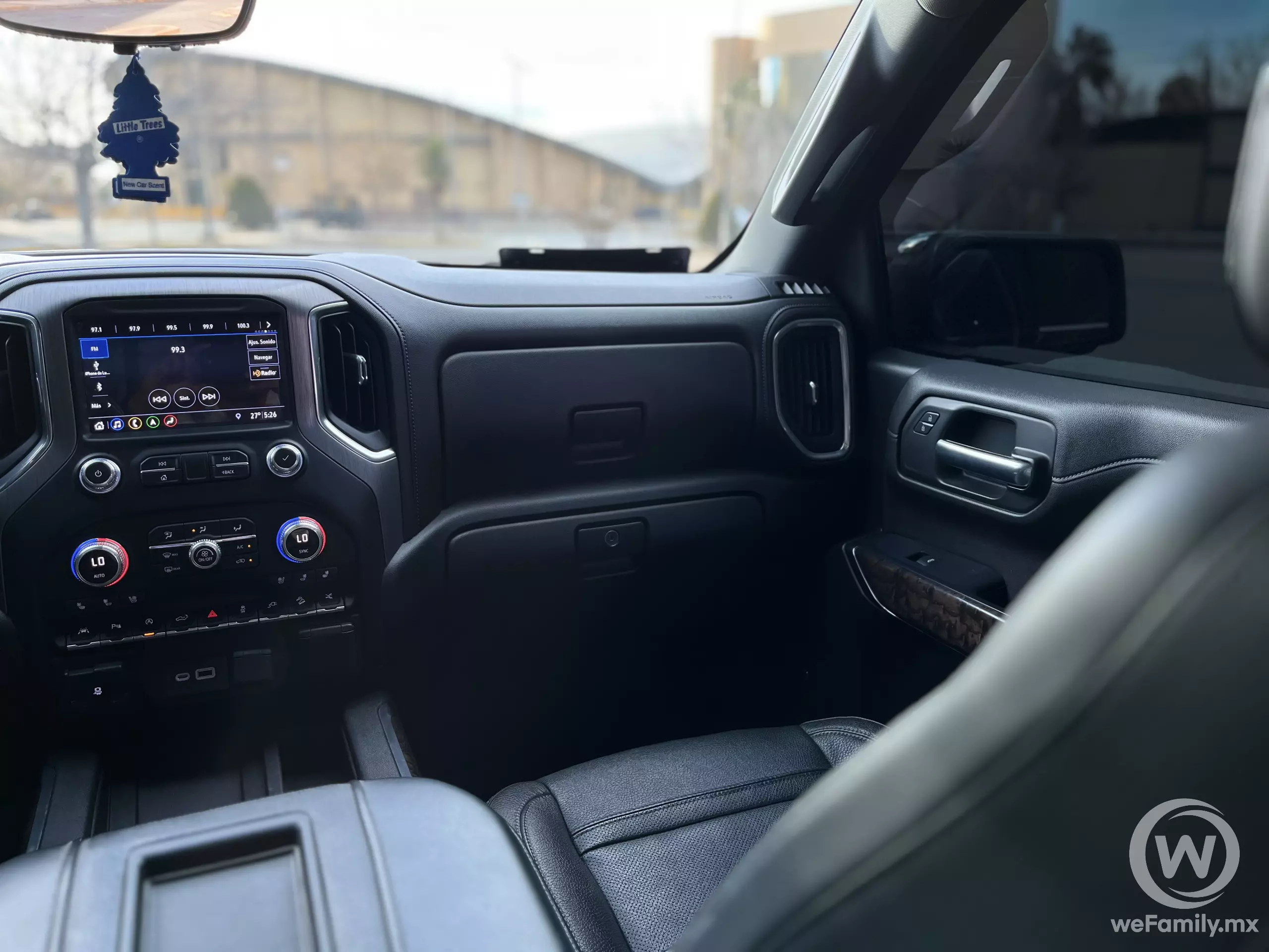 GMC Sierra Pick-Up