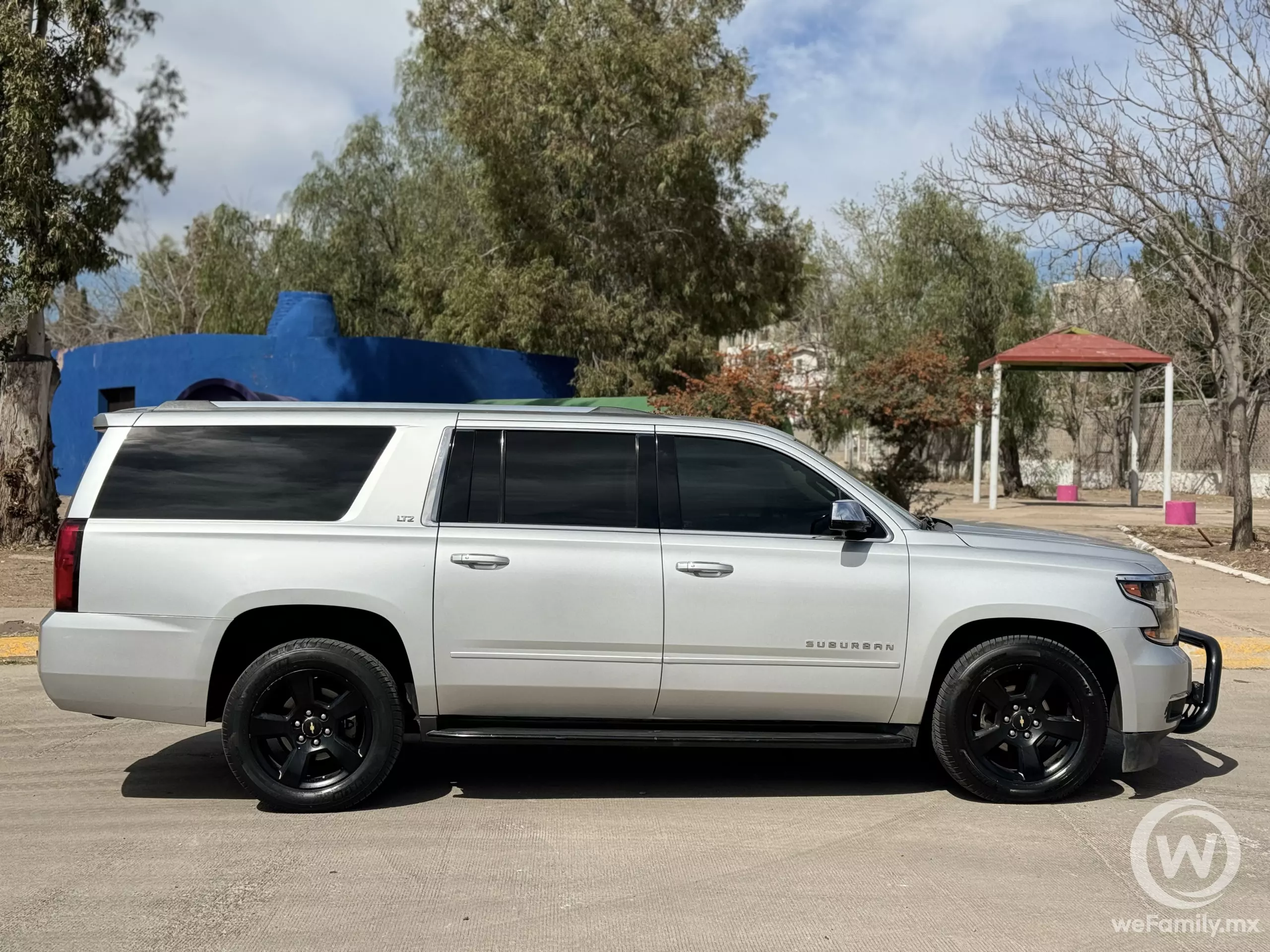 Chevrolet Suburban VUD