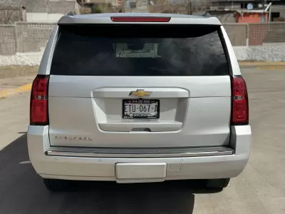 Chevrolet Suburban VUD 2016