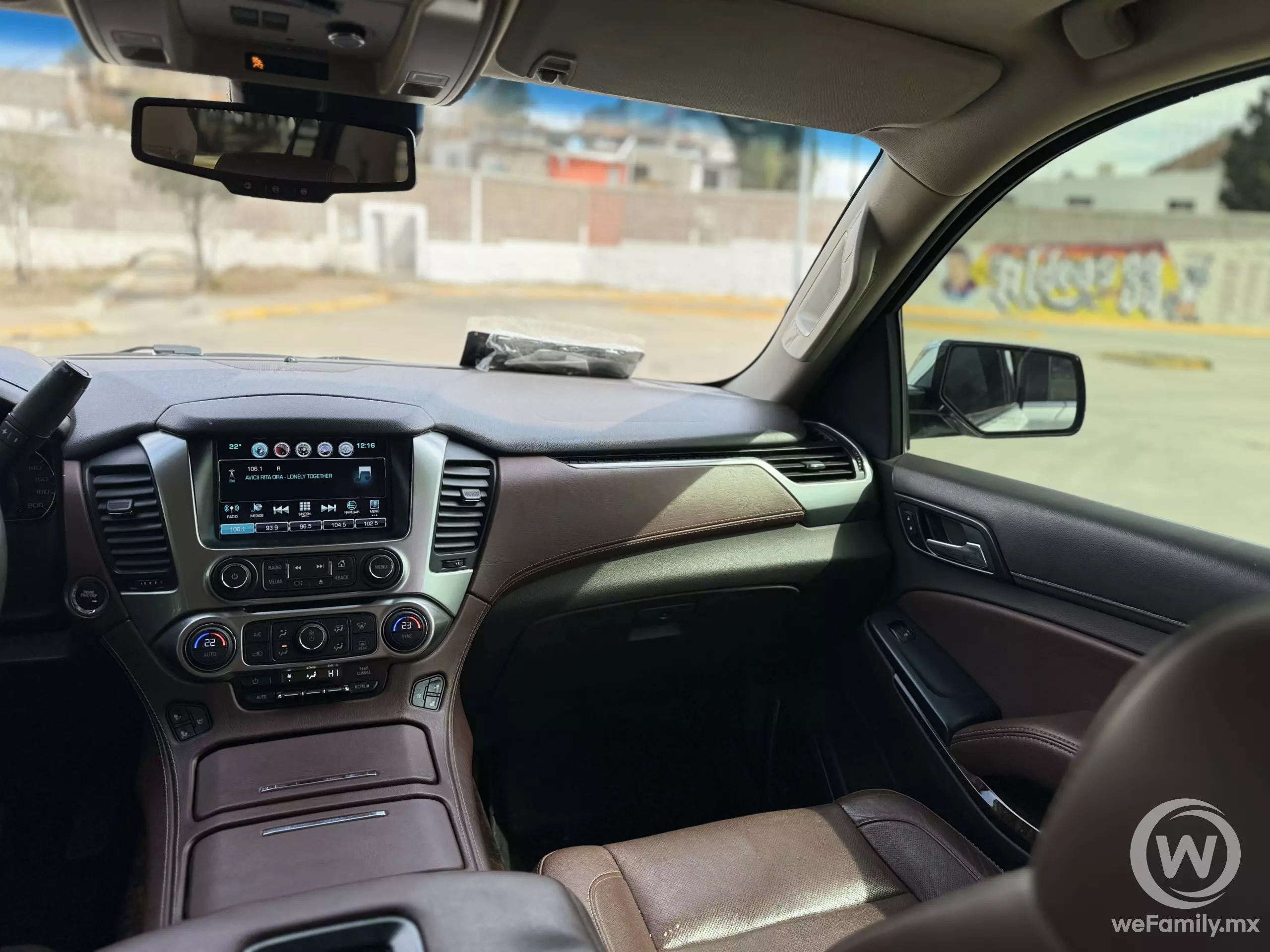 Chevrolet Suburban VUD