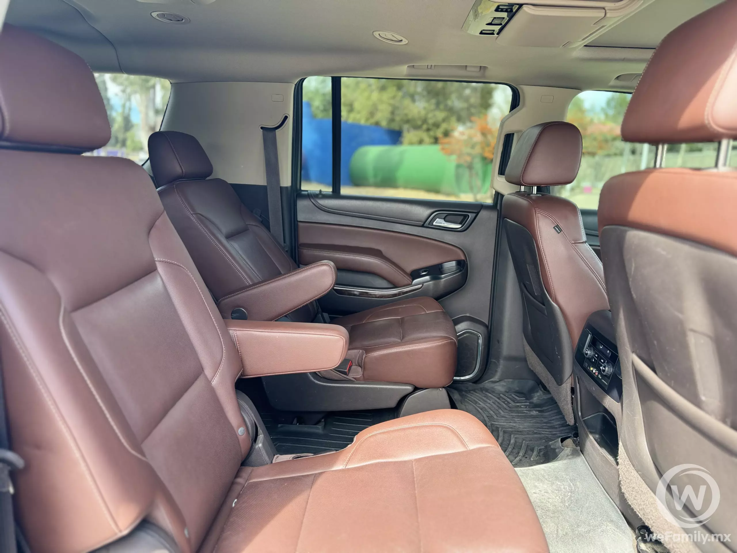 Chevrolet Suburban VUD
