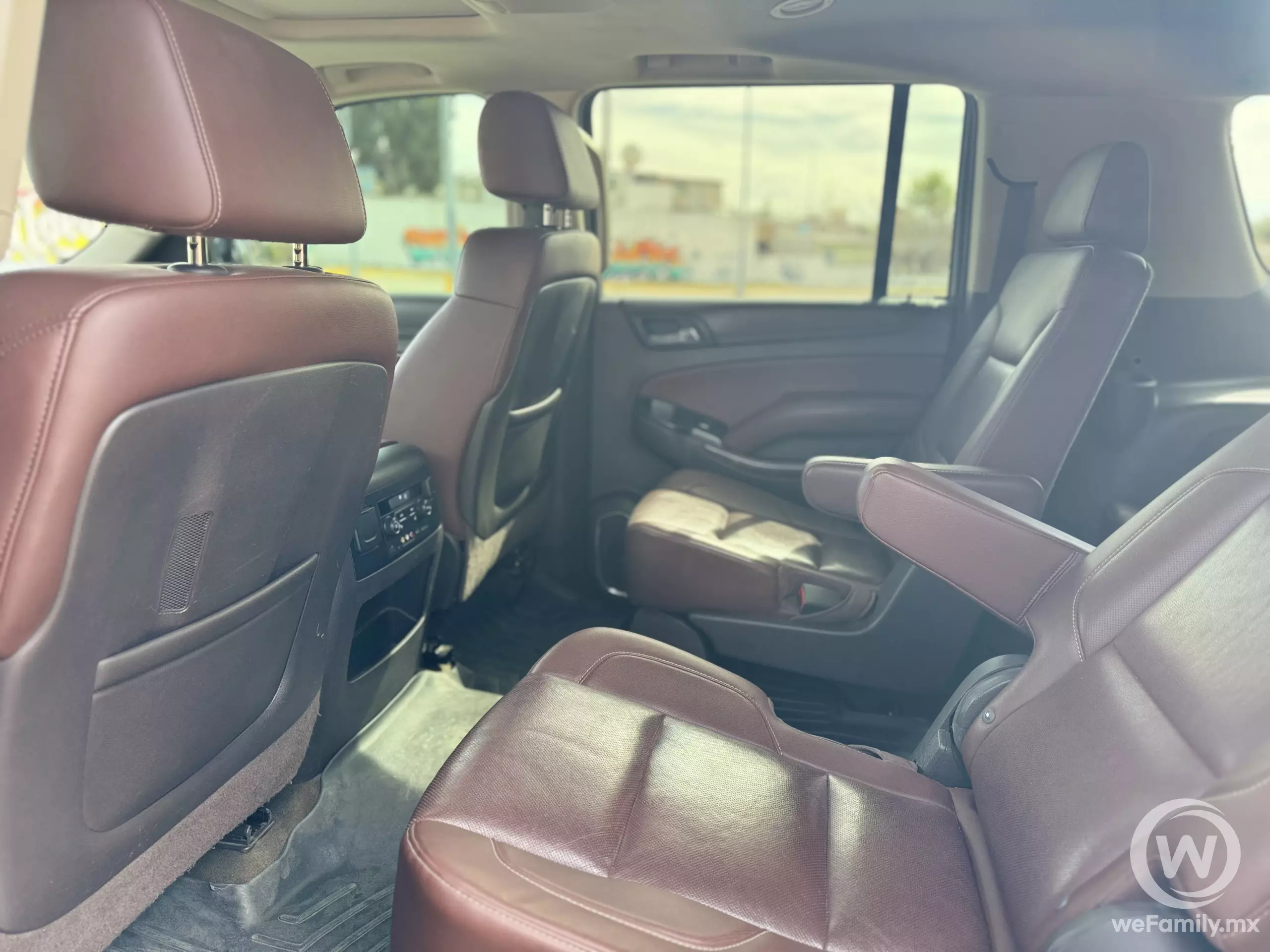 Chevrolet Suburban VUD