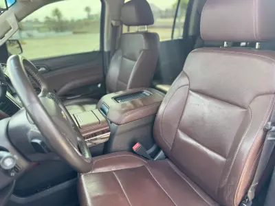 Chevrolet Suburban VUD 2016