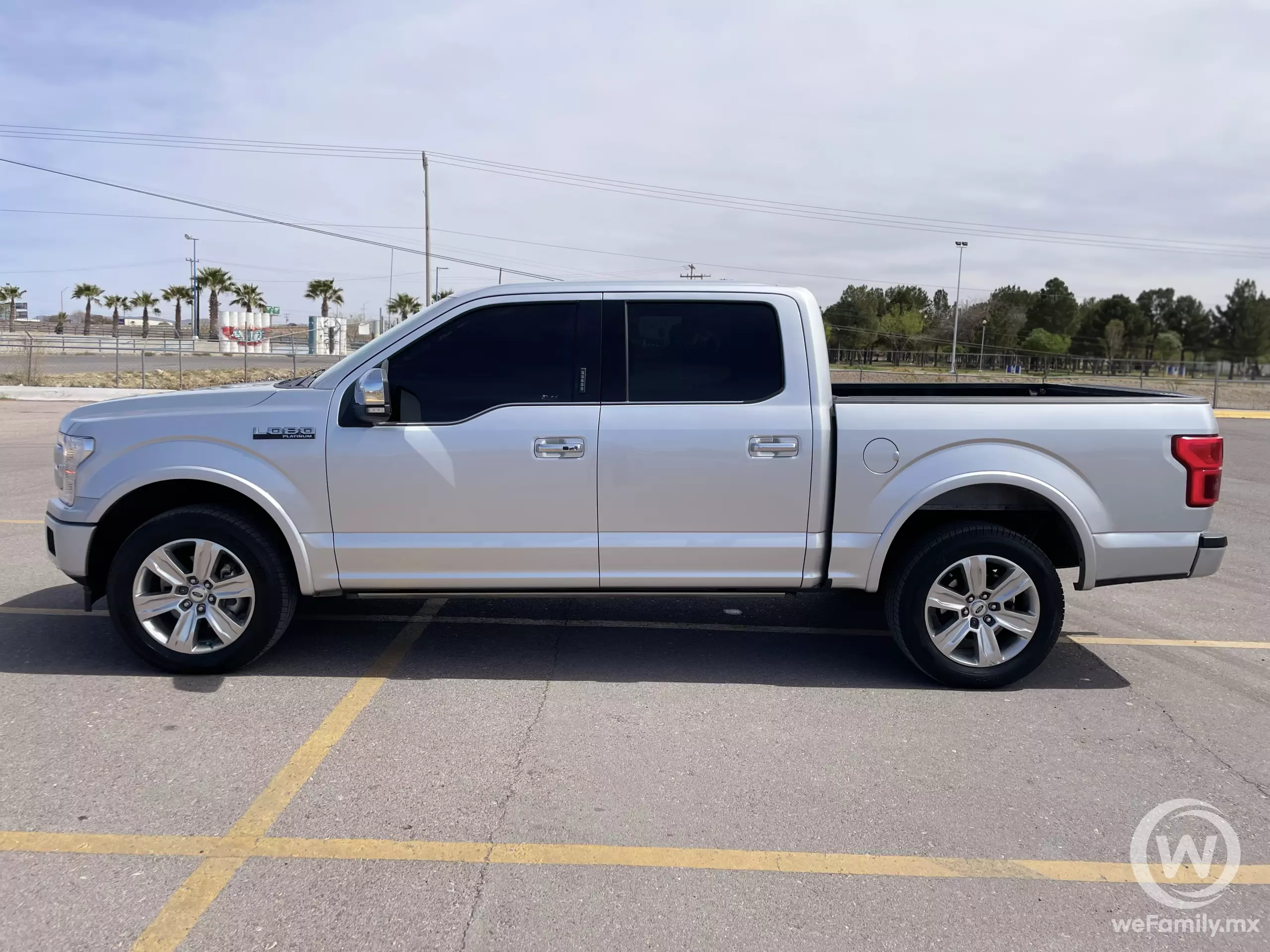 Ford Lobo Pick-Up