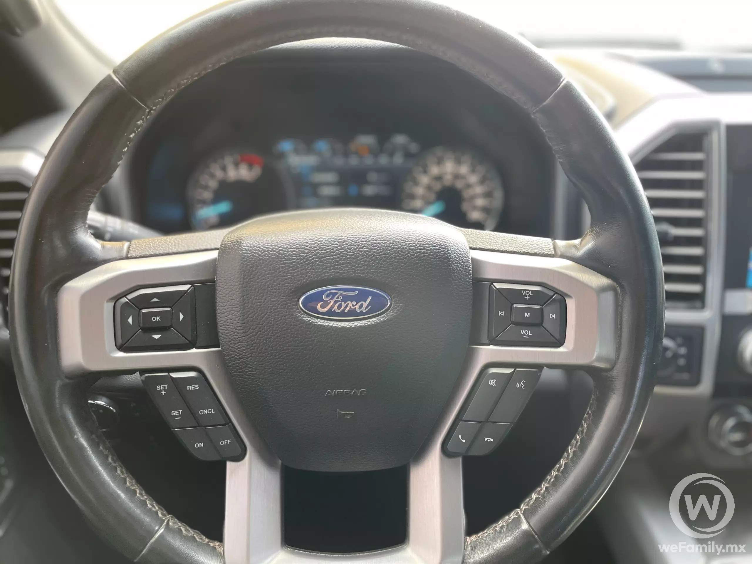 Ford Lobo Pick-Up