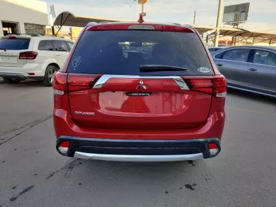 Mitsubishi Outlander VUD 2018