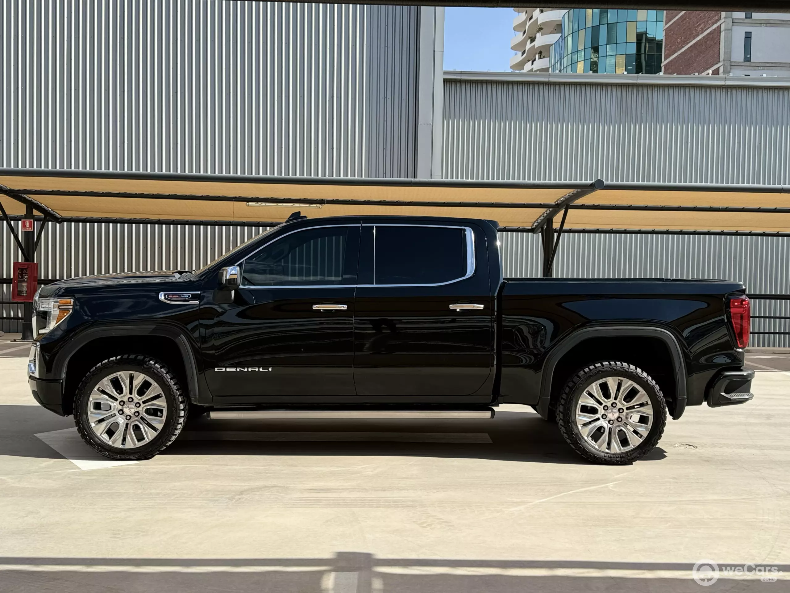 GMC Sierra Pick-Up