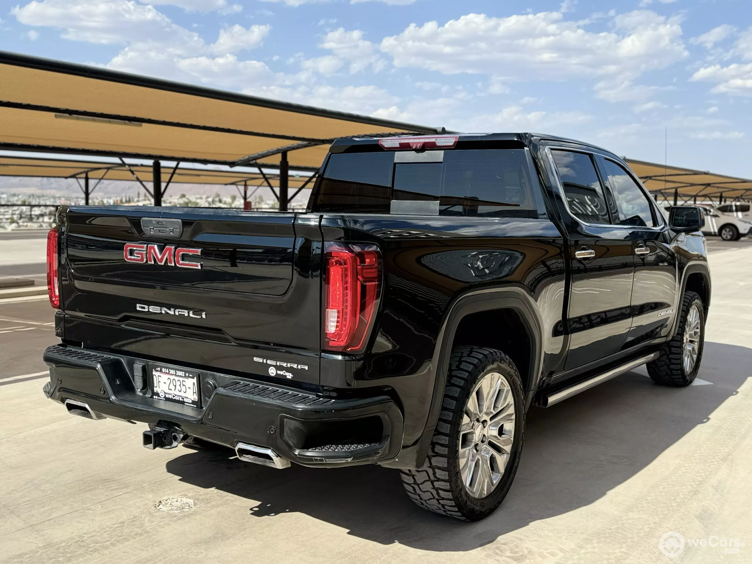 GMC Sierra Pick-Up