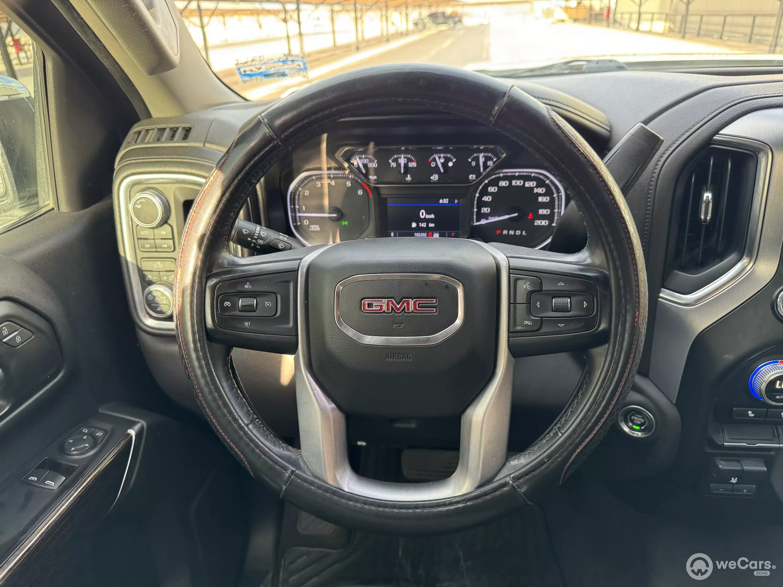 GMC Sierra Pick-Up