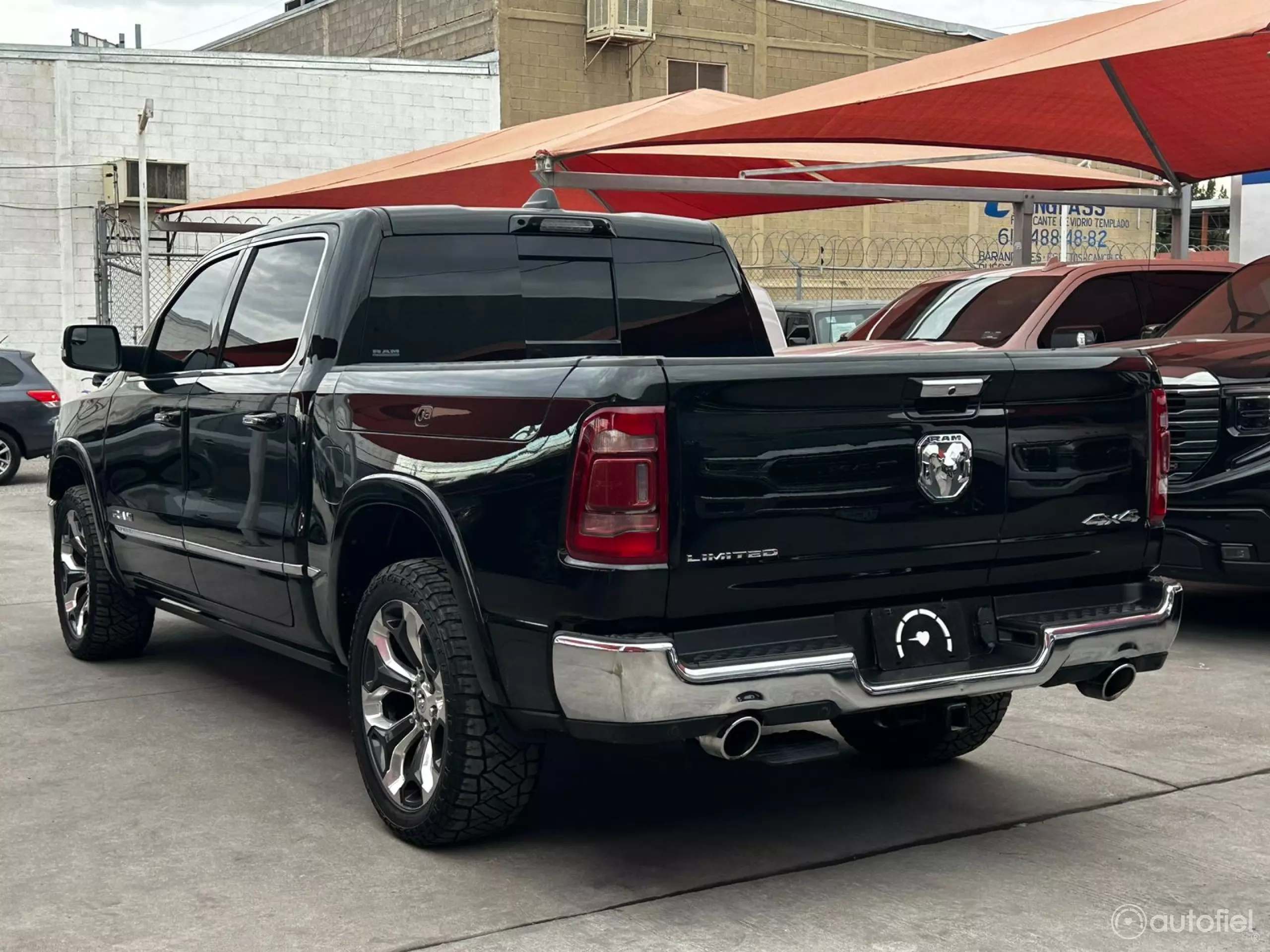 Dodge Ram 1500 Pick-Up