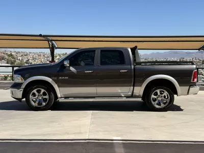 Dodge Ram 2500 Pick-Up 2016
