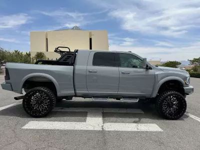 Dodge Ram 2500 Pick-Up 2016
