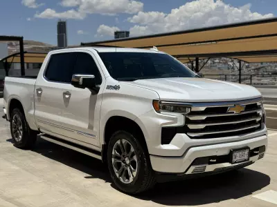 Chevrolet Cheyenne Pick-Up 2023