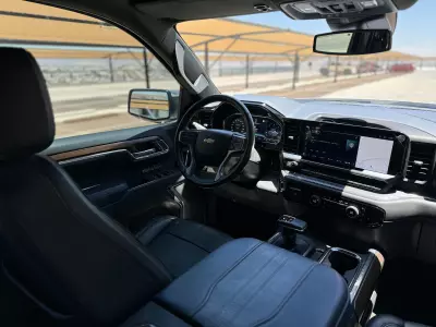 Chevrolet Cheyenne Pick-Up 2023