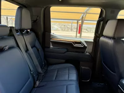 Chevrolet Cheyenne Pick-Up 2023