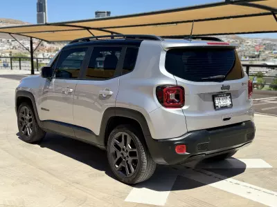 Jeep Renegade VUD 2021