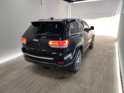 Jeep Grand Cherokee VUD 2018