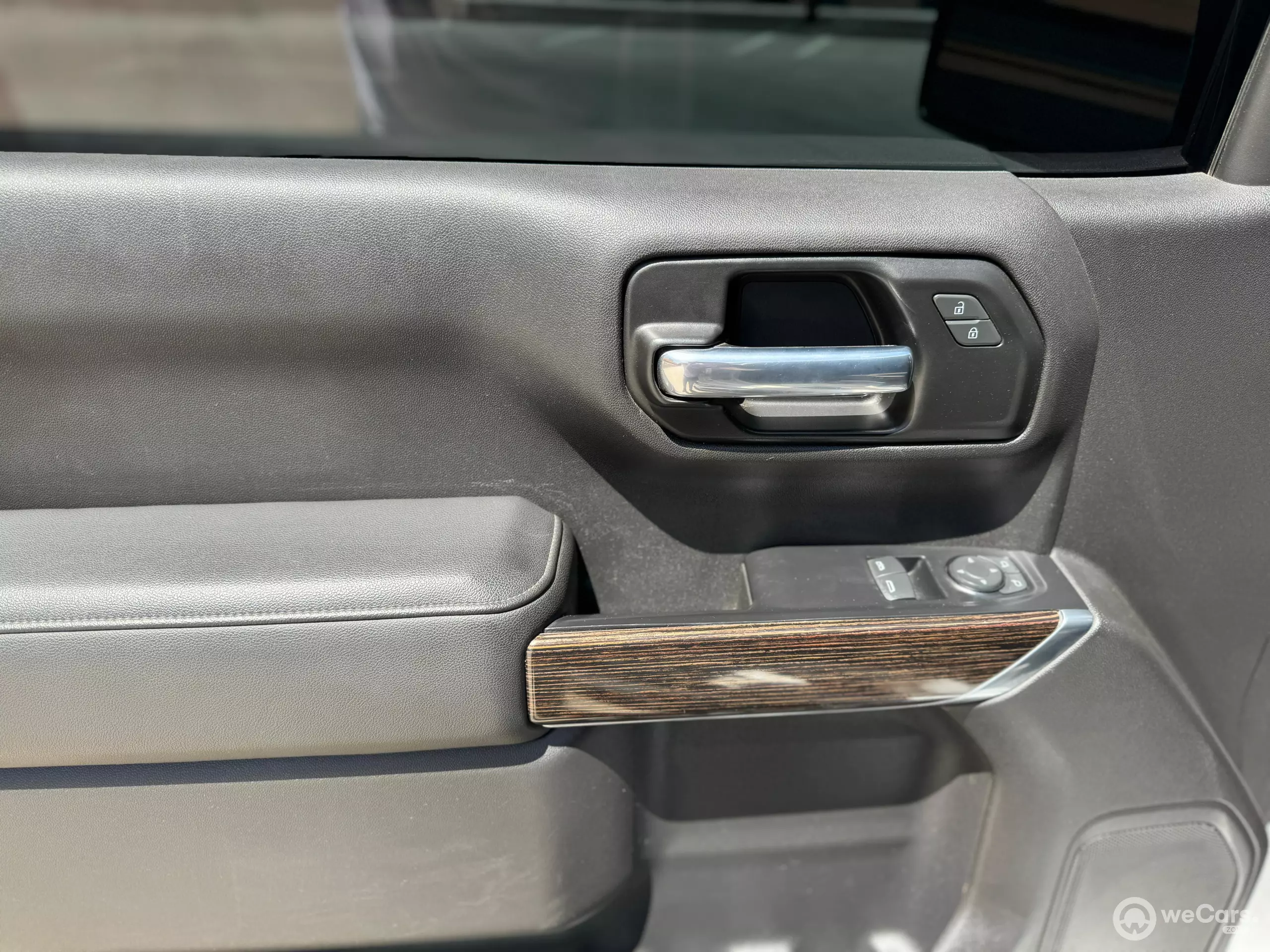 GMC Sierra Pick-Up