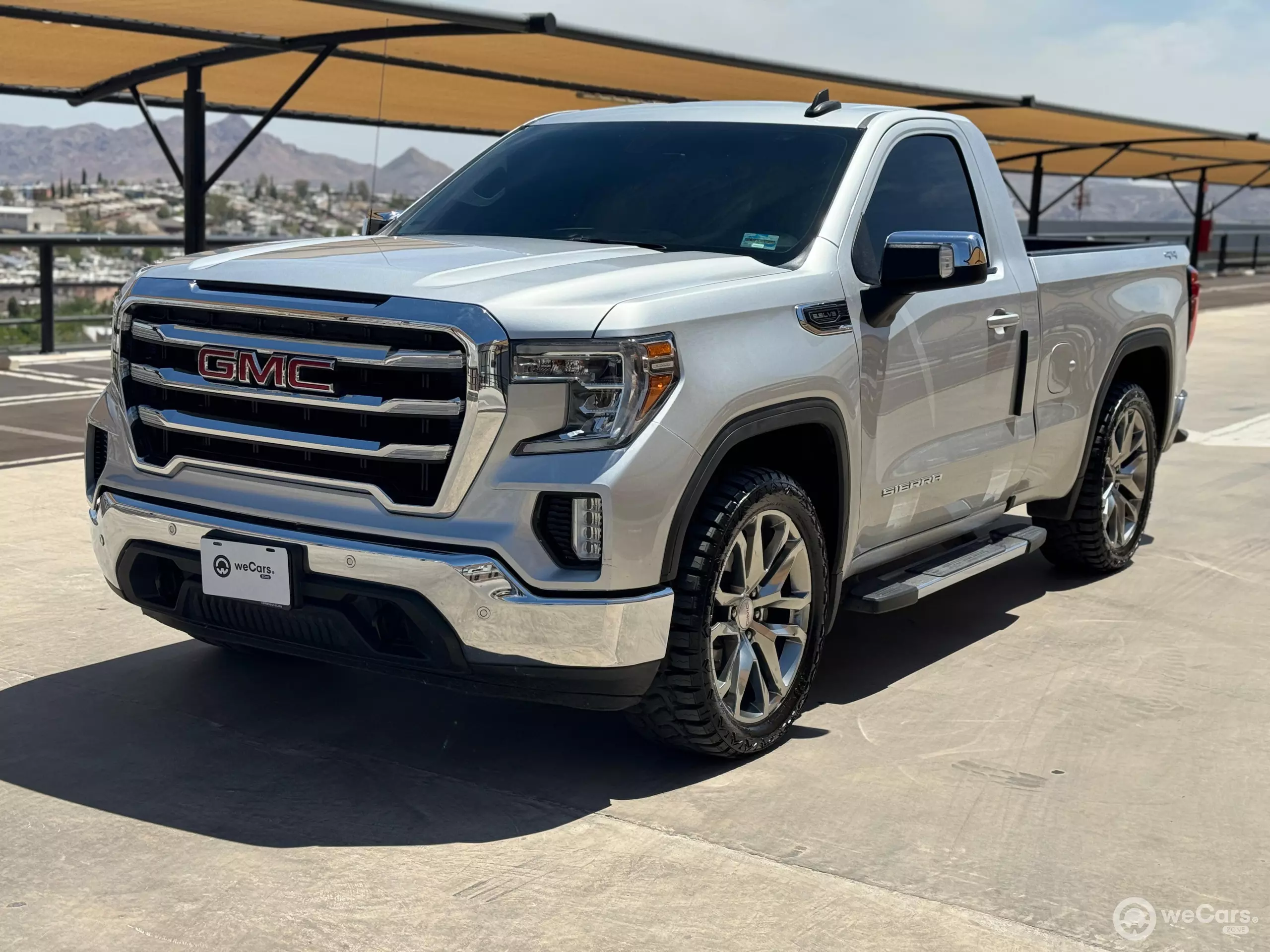 GMC Sierra Pick-Up