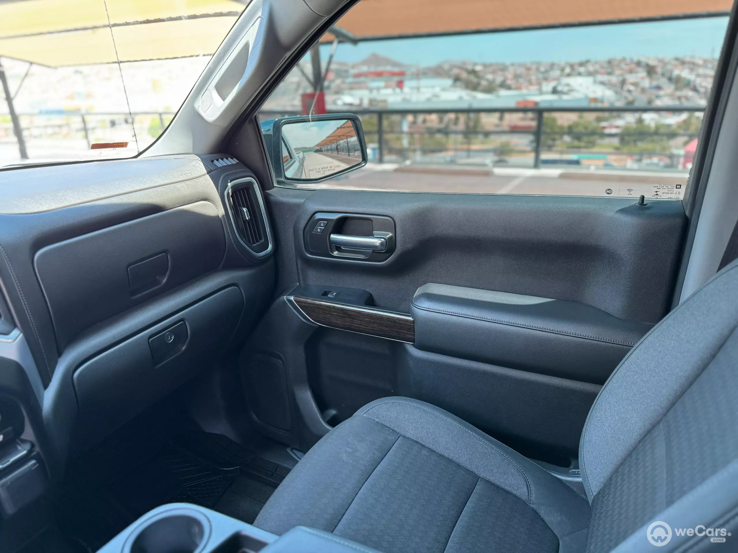 GMC Sierra Pick-Up