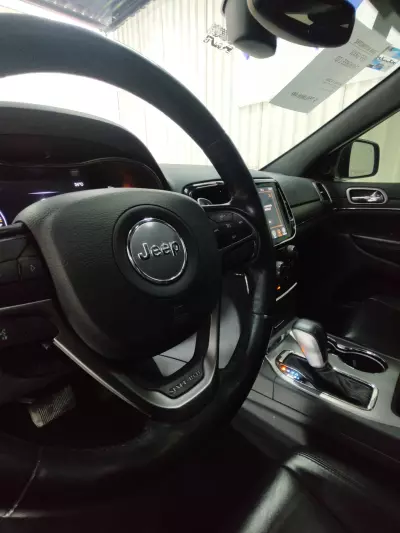 Jeep Grand Cherokee VUD 2020