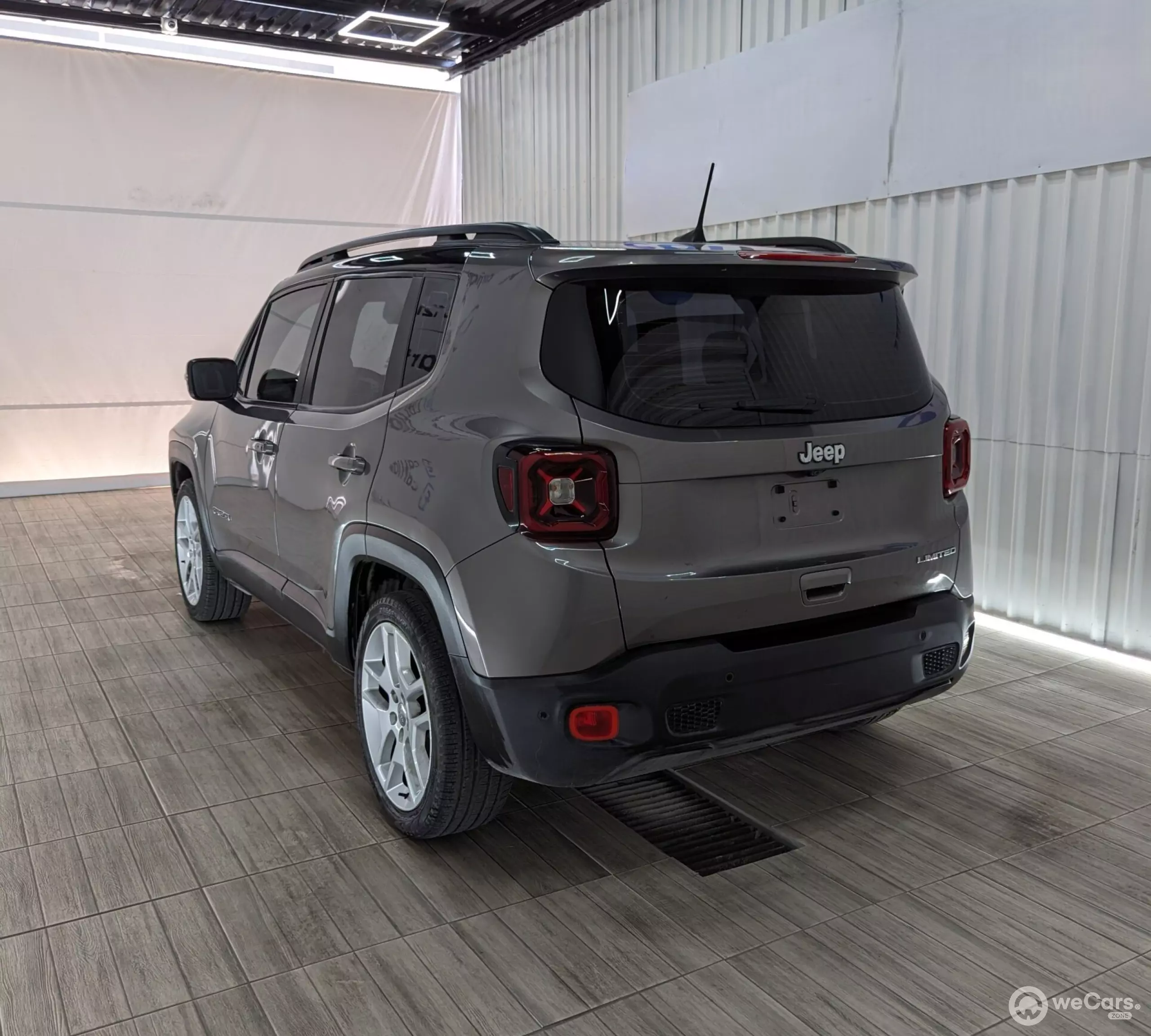 Jeep Renegade VUD