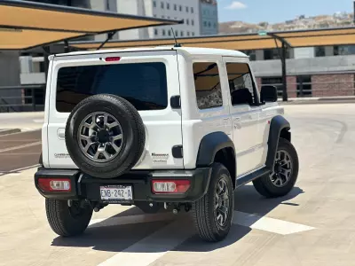 Suzuki Jimny VUD 4x4 2022
