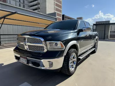 Dodge Ram 2500 Pick-Up 2016