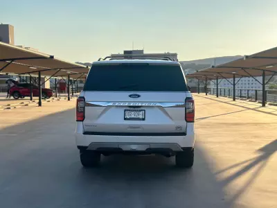 Ford Expedition VUD 2018