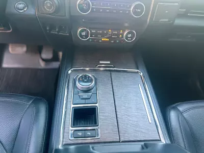 Ford Expedition VUD 2018