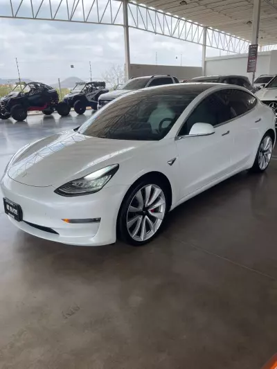 Tesla Model 3 2019