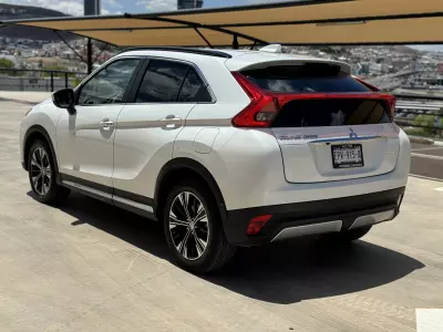 Mitsubishi Eclipse Cross VUD 2020