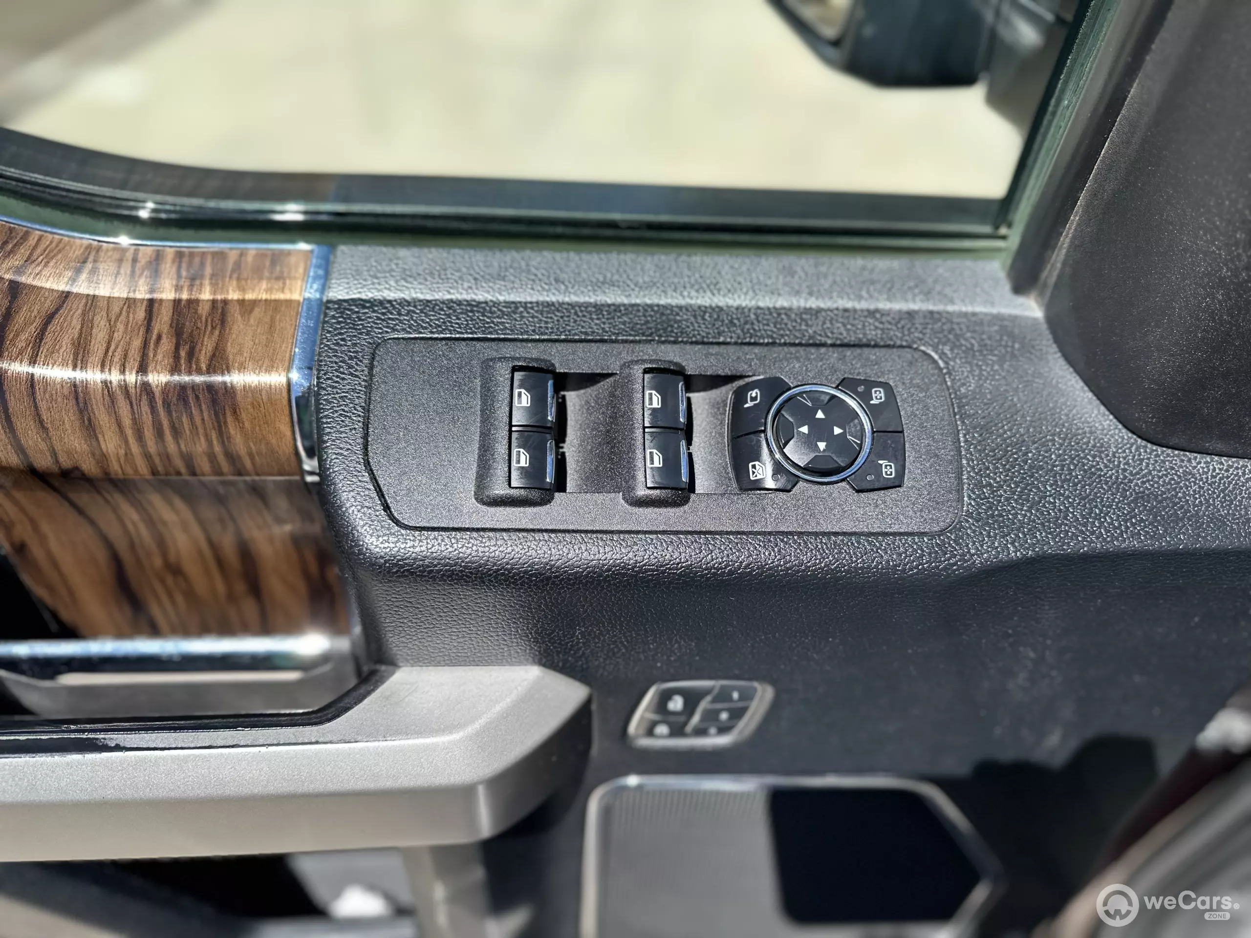 Ford Lobo Pick-Up