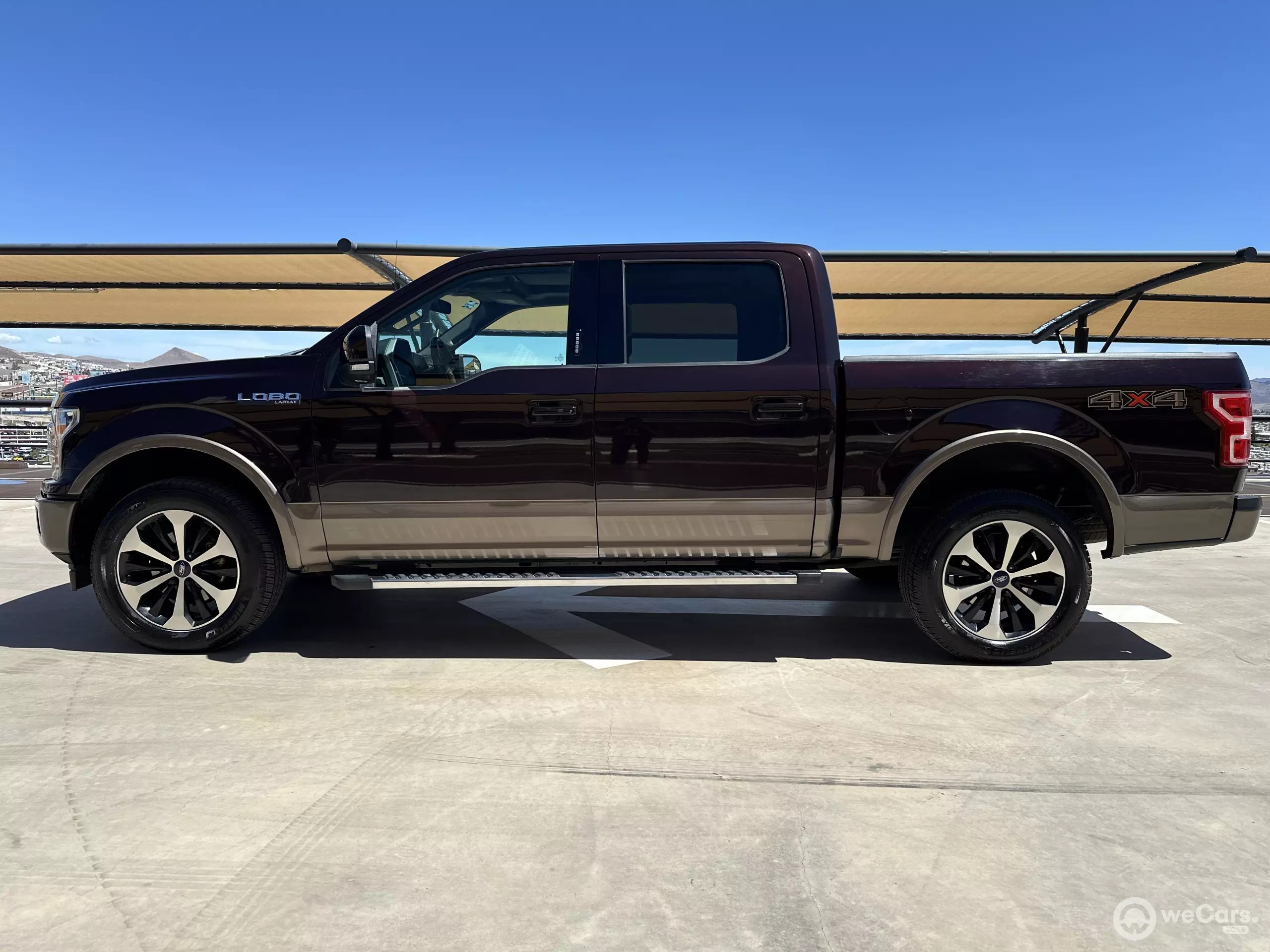 Ford Lobo Pick-Up