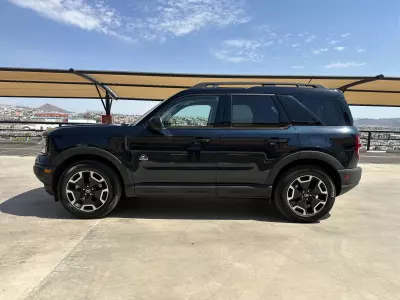 Ford Bronco VUD 4x4 2023