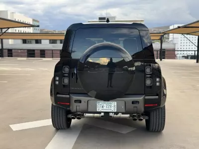 Land Rover Defender VUD 4x4 2024