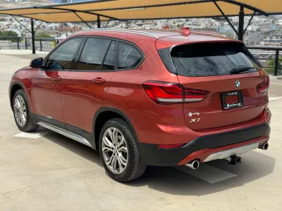 BMW X1 VUD 2022
