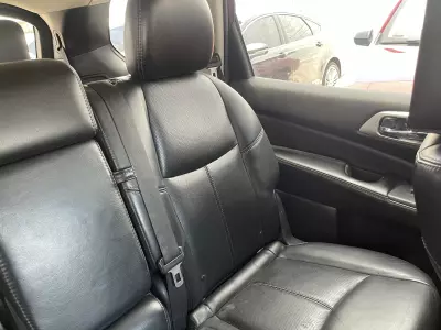 Nissan Pathfinder VUD 2014