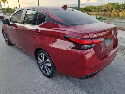 Nissan Versa 2020