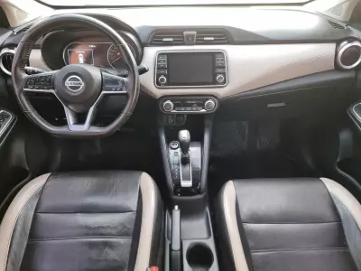 Nissan Versa 2020