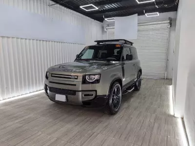 Land Rover Defender VUD 2023