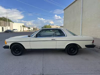 Mercedes Benz 300 1984