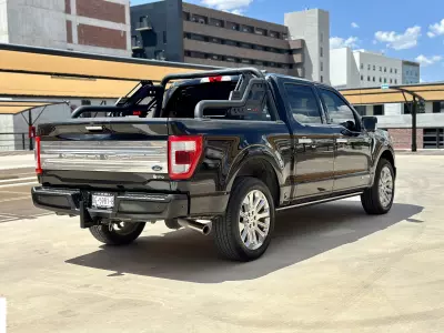 Ford Lobo Pick-Up 2023